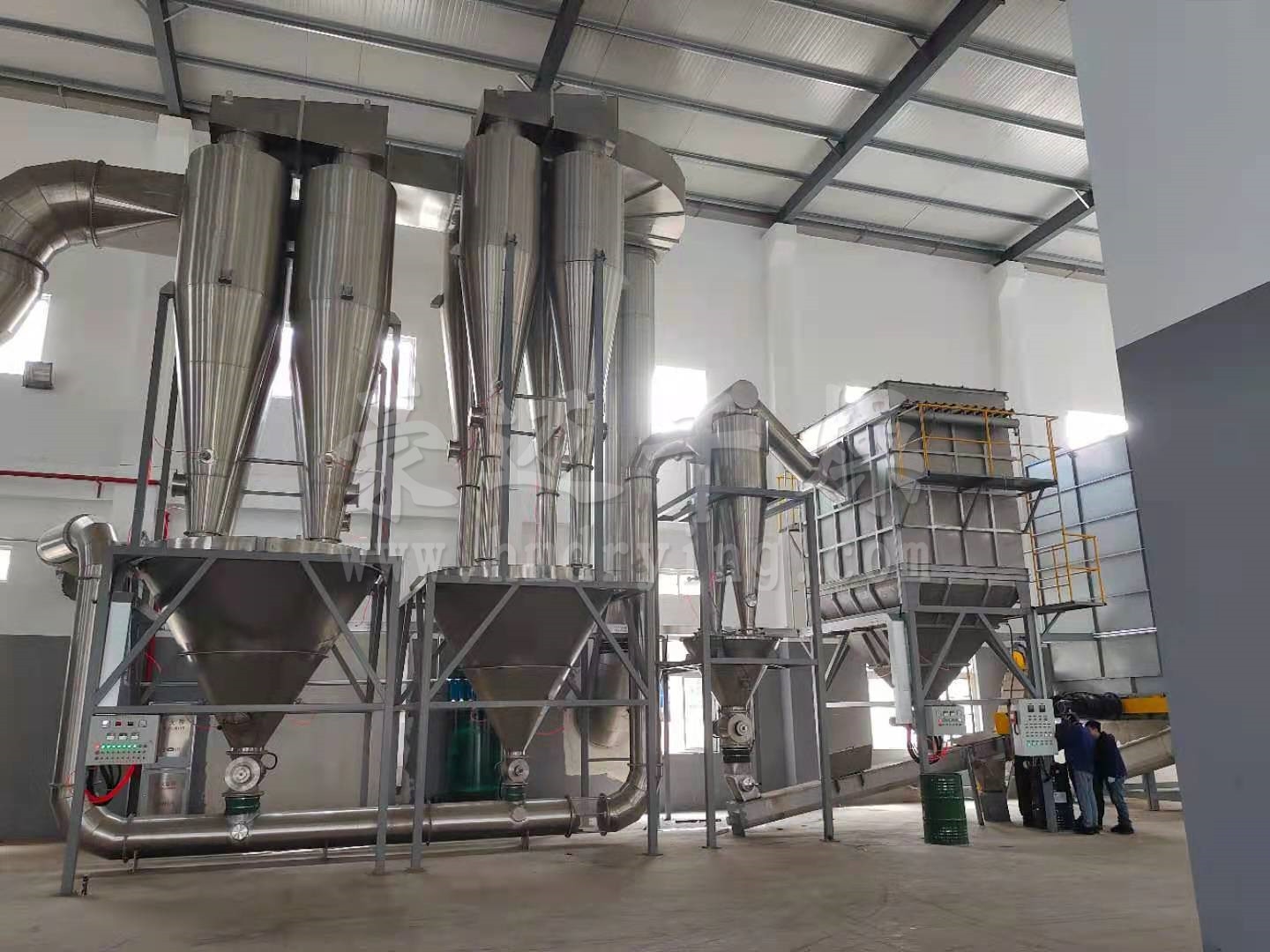 魚(yú)粉生產(chǎn)線、成套魚(yú)粉烘干設(shè)備