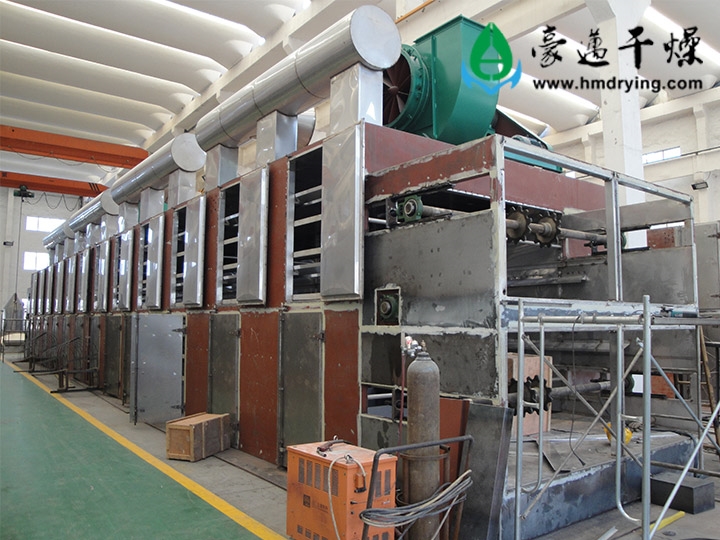 多層強(qiáng)制循環(huán)帶式干燥機(jī)